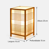 Medidas da luminária de mesa Shoji: altura de 25 cm, largura de 15 cm e profundidade de 15 cm.