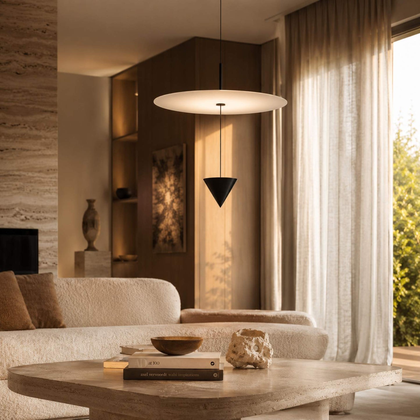 Luminaria de Teto Pendente LED Delta | Design Escultural em Equilíbrio